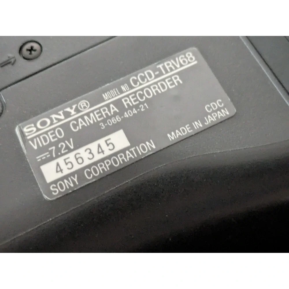 Sony Handycam Vision CCD-TRV68 Hi8 Camcorder NightShot 460x Zoom Bundle Working
